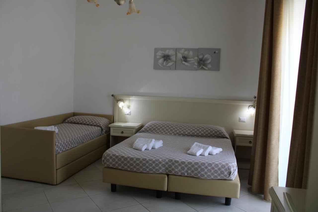 Afrodite Hotel Scalea Exterior foto