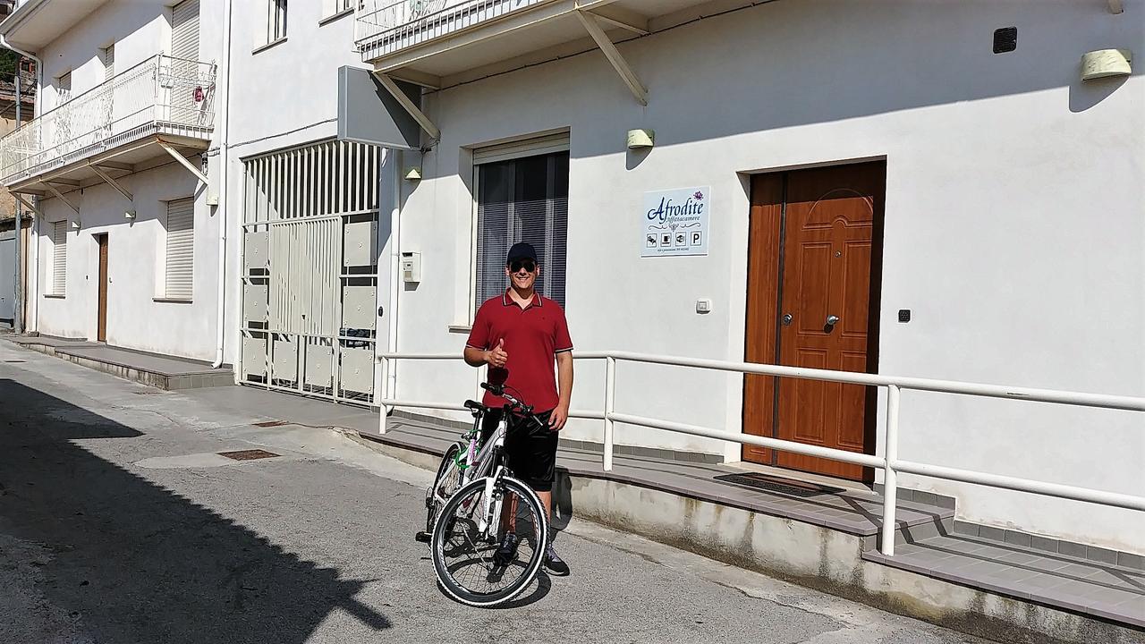 Afrodite Hotel Scalea Exterior foto